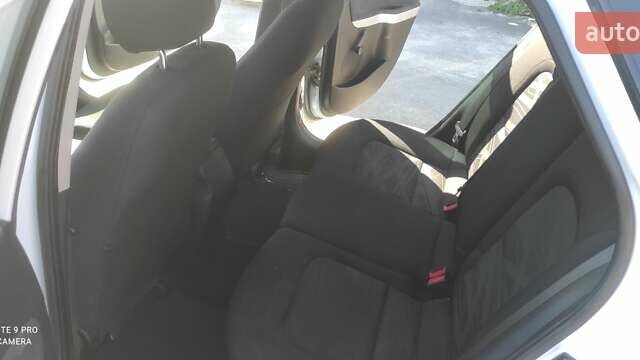 Белый Киа Сид, объемом двигателя 1.4 л и пробегом 229 тыс. км за 8900 $, фото 9 на Automoto.ua
