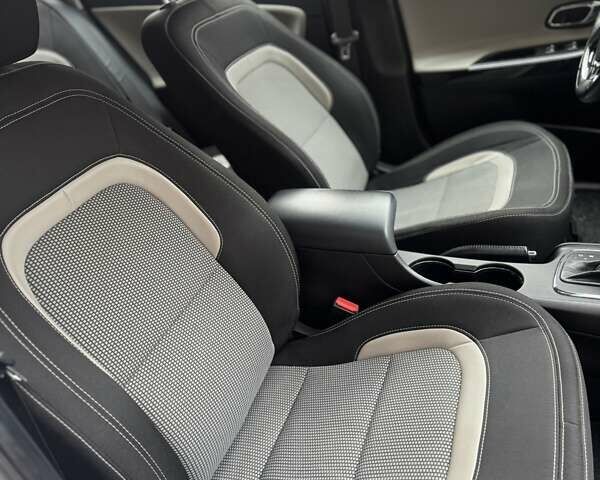 Белый Киа Сид, объемом двигателя 1.58 л и пробегом 108 тыс. км за 11500 $, фото 5 на Automoto.ua