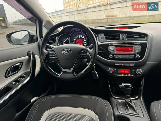 Білий Кіа Сід, об'ємом двигуна 1.6 л та пробігом 83 тис. км за 12300 $, фото 21 на Automoto.ua