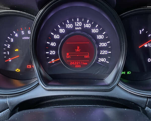 Белый Киа Сид, объемом двигателя 1.6 л и пробегом 242 тыс. км за 8300 $, фото 1 на Automoto.ua