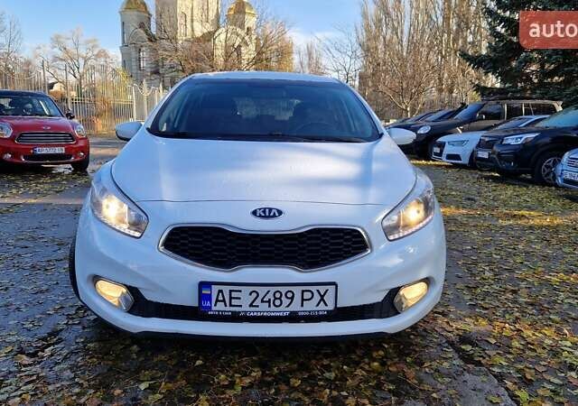 Белый Киа Сид, объемом двигателя 1.4 л и пробегом 168 тыс. км за 7999 $, фото 1 на Automoto.ua