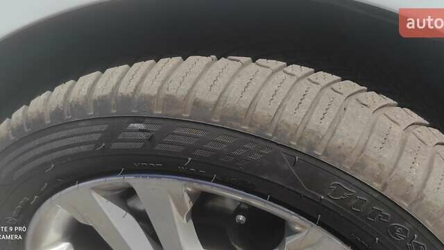 Белый Киа Сид, объемом двигателя 1.4 л и пробегом 229 тыс. км за 8900 $, фото 5 на Automoto.ua