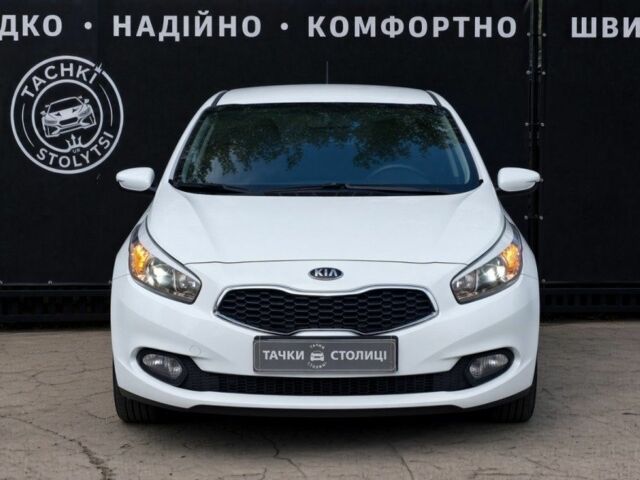 Білий Кіа Сід, об'ємом двигуна 1.6 л та пробігом 128 тис. км за 8600 $, фото 1 на Automoto.ua