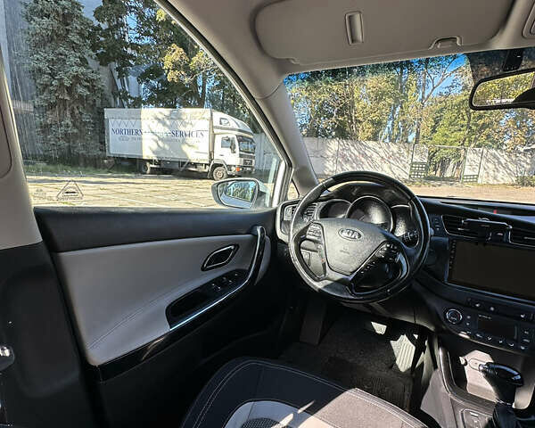 Киа Сид 2015 в Киеве на Automoto.ua Белый Киа Сид, объемом двигателя 1.6 л и пробегом 107 тыс. км за 12300 $, фото 5 на Automoto.ua