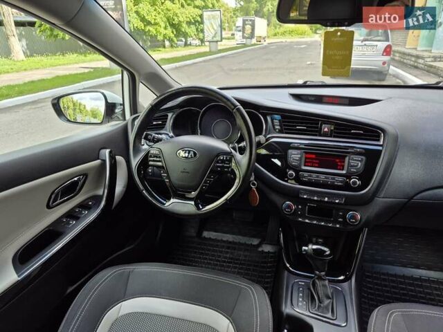 Білий Кіа Сід, об'ємом двигуна 1.6 л та пробігом 86 тис. км за 13950 $, фото 56 на Automoto.ua