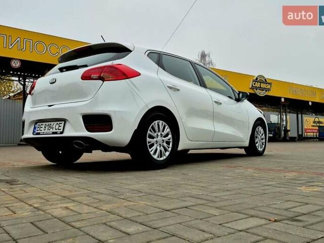 Белый Киа Сид, объемом двигателя 1.6 л и пробегом 100 тыс. км за 14450 $, фото 18 на Automoto.ua