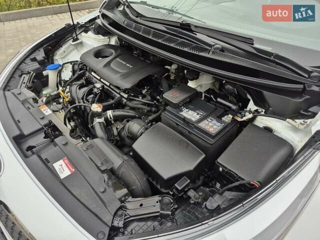 Білий Кіа Сід, об'ємом двигуна 1.6 л та пробігом 100 тис. км за 13999 $, фото 62 на Automoto.ua