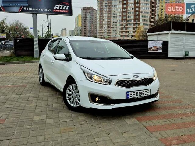 Белый Киа Сид, объемом двигателя 1.6 л и пробегом 100 тыс. км за 14450 $, фото 90 на Automoto.ua