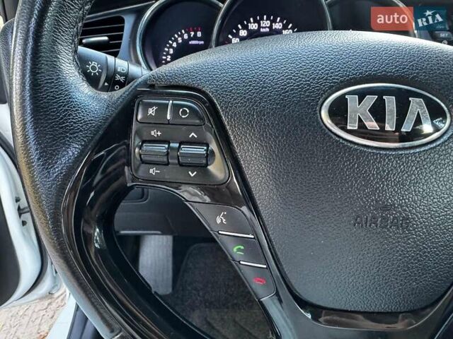Белый Киа Сид, объемом двигателя 1.6 л и пробегом 101 тыс. км за 13640 $, фото 12 на Automoto.ua