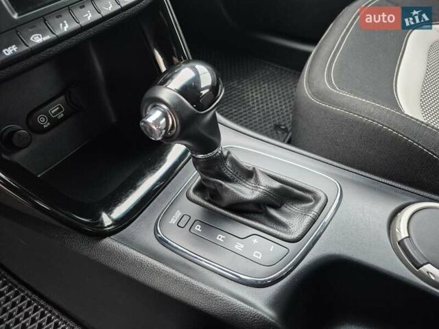 Белый Киа Сид, объемом двигателя 1.6 л и пробегом 100 тыс. км за 14450 $, фото 44 на Automoto.ua