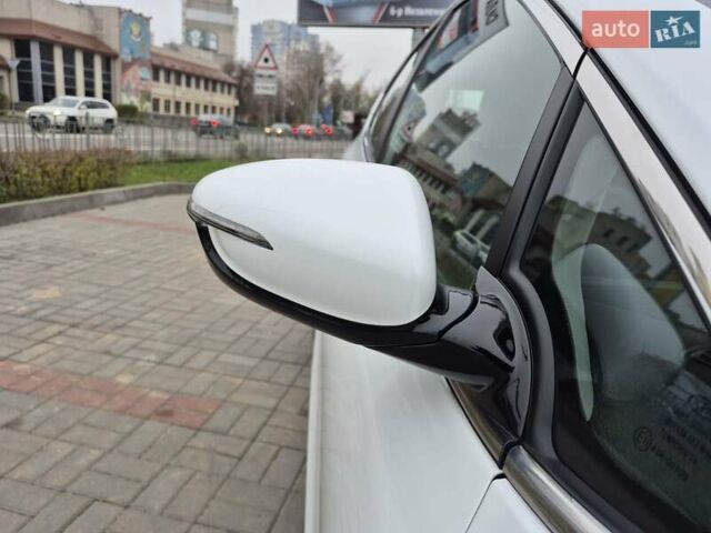 Белый Киа Сид, объемом двигателя 1.6 л и пробегом 100 тыс. км за 14450 $, фото 35 на Automoto.ua