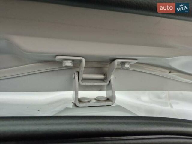 Белый Киа Сид, объемом двигателя 1.6 л и пробегом 100 тыс. км за 14450 $, фото 69 на Automoto.ua