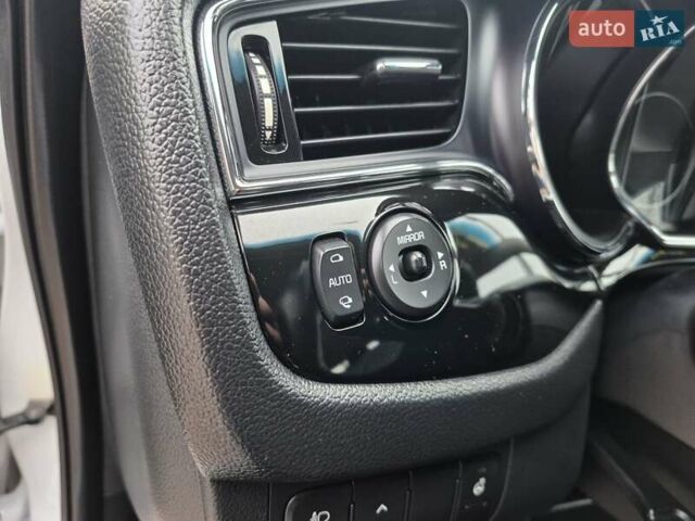 Белый Киа Сид, объемом двигателя 1.6 л и пробегом 100 тыс. км за 14450 $, фото 42 на Automoto.ua