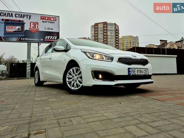 Белый Киа Сид, объемом двигателя 1.6 л и пробегом 100 тыс. км за 14450 $, фото 84 на Automoto.ua