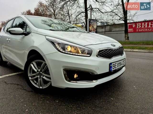 Білий Кіа Сід, об'ємом двигуна 1.6 л та пробігом 100 тис. км за 13999 $, фото 75 на Automoto.ua