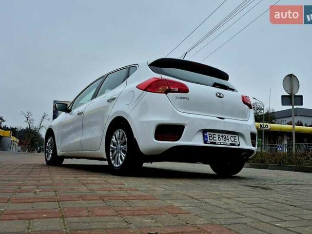 Белый Киа Сид, объемом двигателя 1.6 л и пробегом 100 тыс. км за 14450 $, фото 2 на Automoto.ua