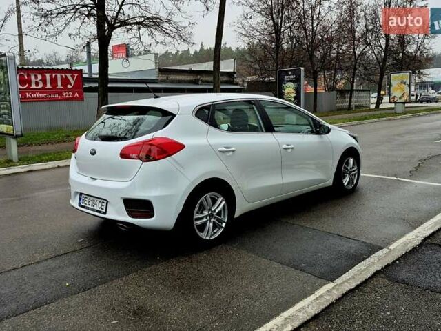Білий Кіа Сід, об'ємом двигуна 1.6 л та пробігом 100 тис. км за 13999 $, фото 15 на Automoto.ua