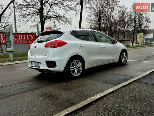 Білий Кіа Сід, об'ємом двигуна 1.6 л та пробігом 100 тис. км за 13999 $, фото 16 на Automoto.ua