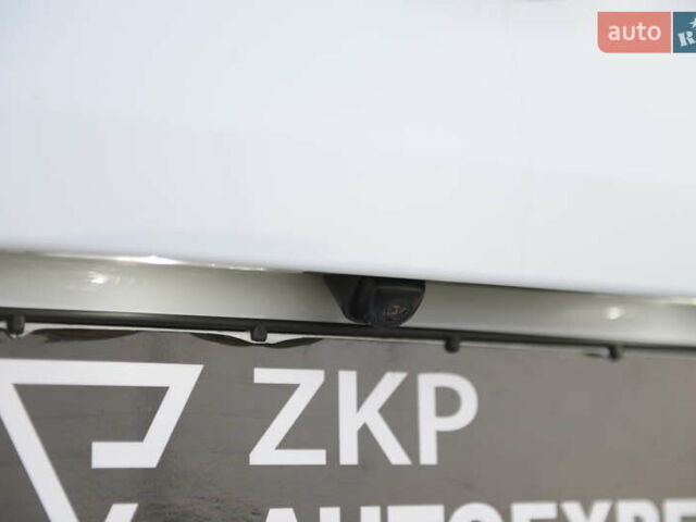 Белый Киа Сид, объемом двигателя 1.35 л и пробегом 50 тыс. км за 18000 $, фото 13 на Automoto.ua