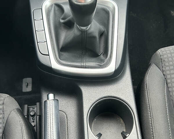 Білий Кіа Сід, об'ємом двигуна 1.37 л та пробігом 37 тис. км за 12900 $, фото 12 на Automoto.ua