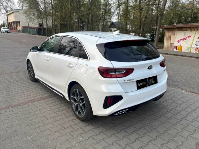 Білий Кіа Сід, об'ємом двигуна 1.6 л та пробігом 75 тис. км за 3400 $, фото 3 на Automoto.ua