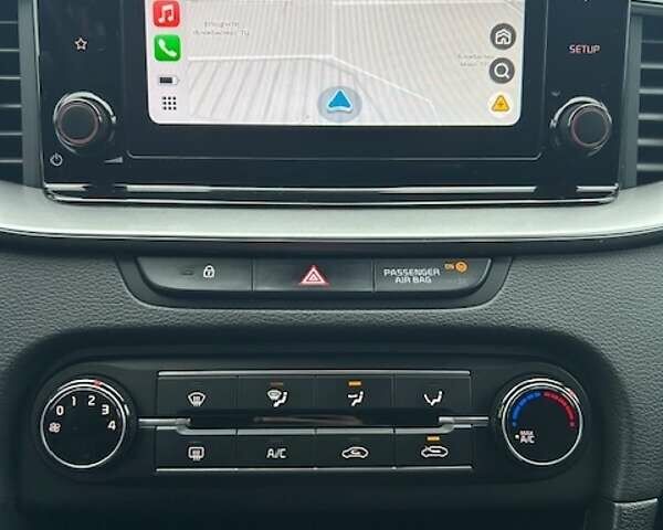 Белый Киа Сид, объемом двигателя 1.59 л и пробегом 76 тыс. км за 16300 $, фото 3 на Automoto.ua