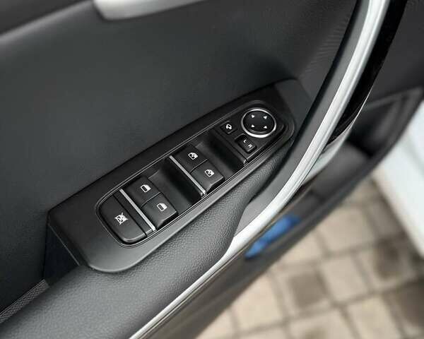 Белый Киа Сид, объемом двигателя 1.6 л и пробегом 58 тыс. км за 17799 $, фото 13 на Automoto.ua