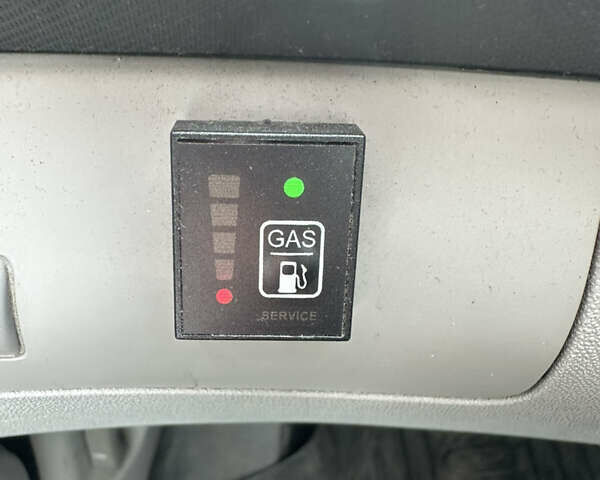 Белый Киа Сид, объемом двигателя 1.6 л и пробегом 315 тыс. км за 4900 $, фото 15 на Automoto.ua