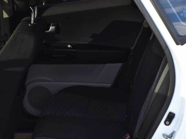 Белый Киа Сид, объемом двигателя 1.4 л и пробегом 252 тыс. км за 5499 $, фото 17 на Automoto.ua
