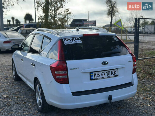 Белый Киа Сид, объемом двигателя 1.6 л и пробегом 193 тыс. км за 5500 $, фото 18 на Automoto.ua