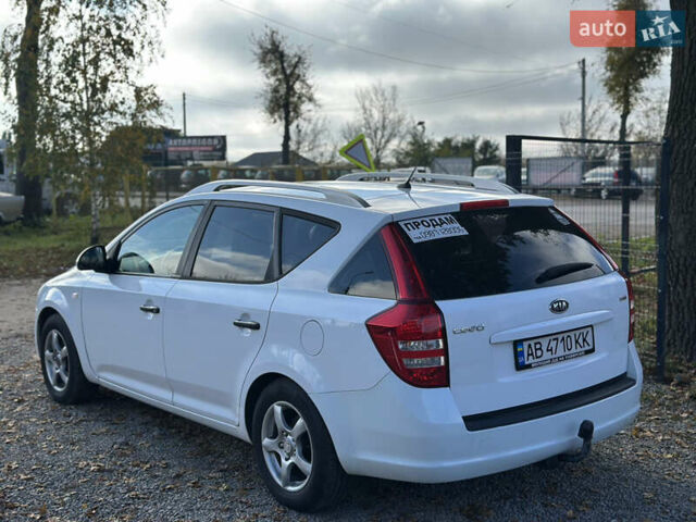 Белый Киа Сид, объемом двигателя 1.6 л и пробегом 193 тыс. км за 5500 $, фото 20 на Automoto.ua