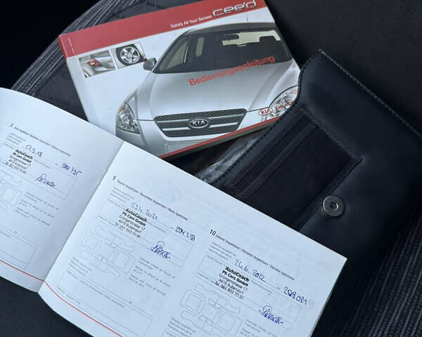 Белый Киа Сид, объемом двигателя 1.6 л и пробегом 222 тыс. км за 7500 $, фото 35 на Automoto.ua