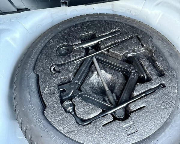 Белый Киа Сид, объемом двигателя 1.6 л и пробегом 222 тыс. км за 7500 $, фото 29 на Automoto.ua