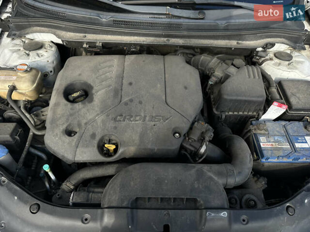 Белый Киа Сид, объемом двигателя 1.6 л и пробегом 193 тыс. км за 5500 $, фото 51 на Automoto.ua