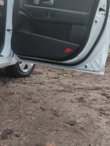 Білий Кіа Сід, об'ємом двигуна 1.6 л та пробігом 100 тис. км за 7200 $, фото 17 на Automoto.ua