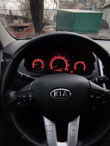 Білий Кіа Сід, об'ємом двигуна 1.6 л та пробігом 100 тис. км за 7200 $, фото 12 на Automoto.ua