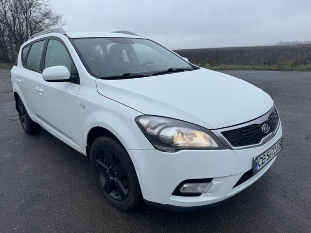 Белый Киа Сид, объемом двигателя 1.6 л и пробегом 242 тыс. км за 7000 $, фото 2 на Automoto.ua