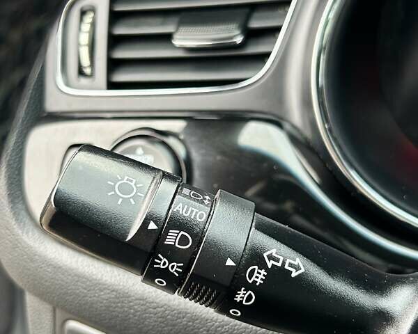 Білий Кіа Сід, об'ємом двигуна 1.6 л та пробігом 193 тис. км за 6600 $, фото 26 на Automoto.ua