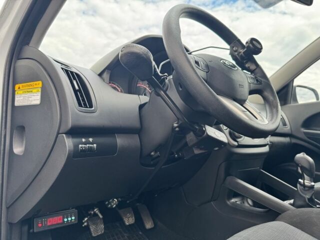 Белый Киа Сид, объемом двигателя 0 л и пробегом 82 тыс. км за 8500 $, фото 6 на Automoto.ua