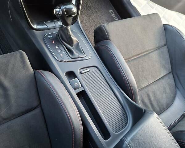 Білий Кіа Сід, об'ємом двигуна 1.59 л та пробігом 95 тис. км за 11800 $, фото 17 на Automoto.ua