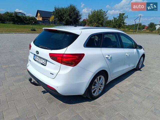 Белый Киа Сид, объемом двигателя 1.59 л и пробегом 247 тыс. км за 8800 $, фото 18 на Automoto.ua