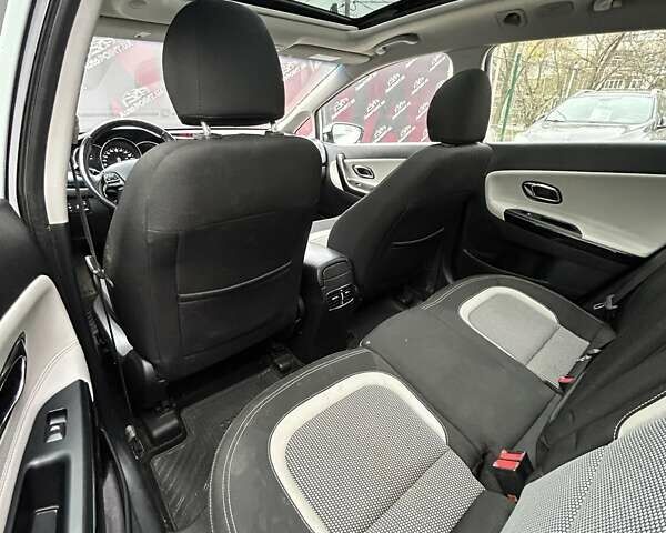 Білий Кіа Сід, об'ємом двигуна 1.6 л та пробігом 193 тис. км за 6600 $, фото 14 на Automoto.ua