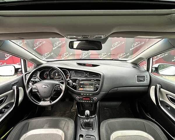 Білий Кіа Сід, об'ємом двигуна 1.6 л та пробігом 193 тис. км за 6600 $, фото 18 на Automoto.ua