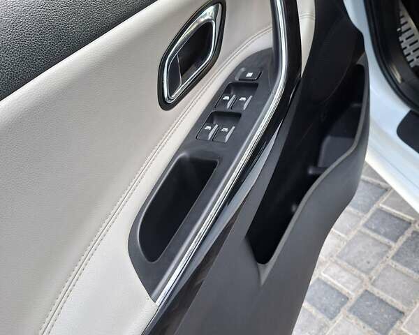 Білий Кіа Сід, об'ємом двигуна 1.59 л та пробігом 95 тис. км за 11800 $, фото 16 на Automoto.ua