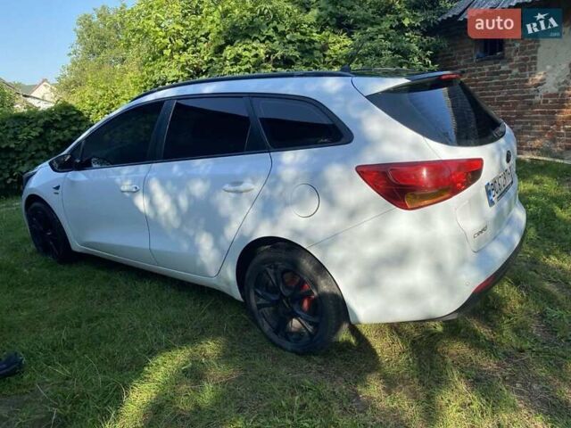 Киа Сид 2013 в Львове на Automoto.ua Белый Киа Сид, объемом двигателя 1.58 л и пробегом 286 тыс. км за 7800 $, фото 39 на Automoto.ua