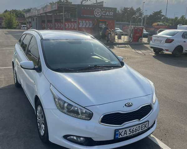 Белый Киа Сид, объемом двигателя 1.6 л и пробегом 261 тыс. км за 7500 $, фото 2 на Automoto.ua