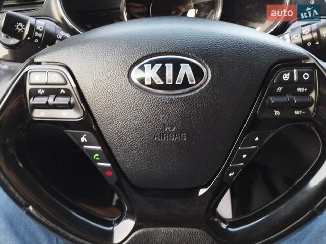 Білий Кіа Сід, об'ємом двигуна 1.58 л та пробігом 120 тис. км за 10600 $, фото 24 на Automoto.ua