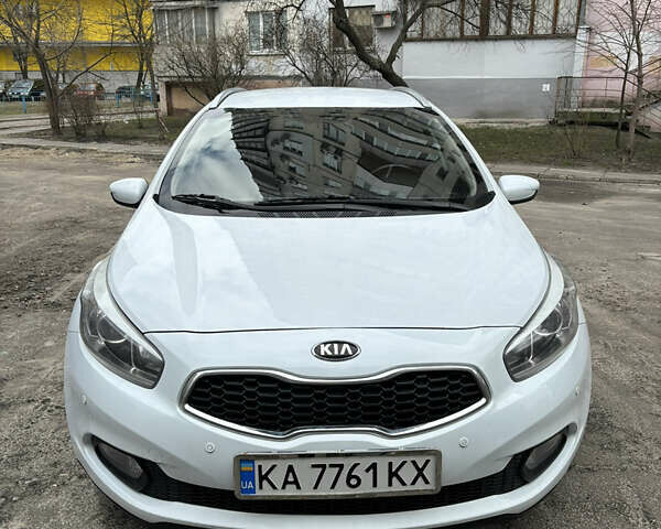 Белый Киа Сид, объемом двигателя 1.59 л и пробегом 193 тыс. км за 10000 $, фото 28 на Automoto.ua