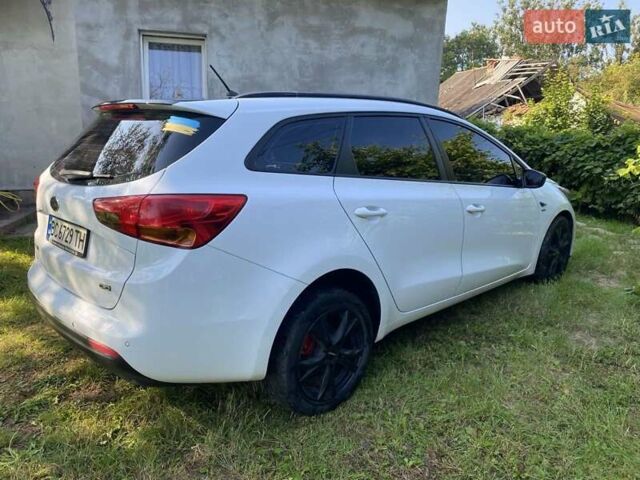 Киа Сид 2013 в Львове на Automoto.ua Белый Киа Сид, объемом двигателя 1.58 л и пробегом 286 тыс. км за 7800 $, фото 40 на Automoto.ua