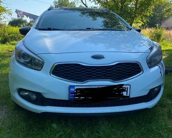 Киа Сид 2013 в Львове на Automoto.ua Белый Киа Сид, объемом двигателя 1.58 л и пробегом 286 тыс. км за 7800 $, фото 43 на Automoto.ua